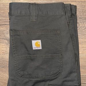 NWOT Men’s Carhartt work pants 32x34